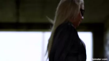 His piss will keep this bossy blonde warm Screencap 11 on sinx.preview.netperv.com