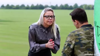 His piss will keep this bossy blonde warm Screencap 2 on sinx.preview.netperv.com