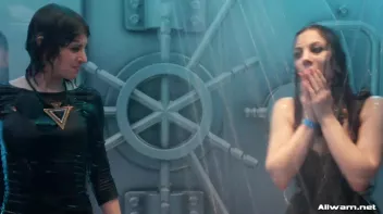 They Could Shower For Hours... Screencap 19 on sinx.preview.netperv.com