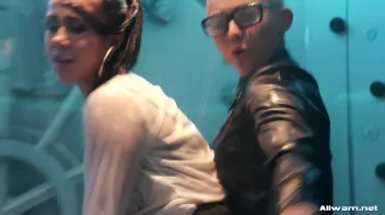 They Could Shower For Hours... Screencap 39 on sinx.preview.netperv.com