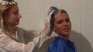 Housemates Enjoy Clothed Bath Shampoo Sessions Screencap 40 on sinx.preview.netperv.com