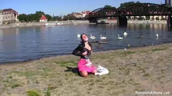 Juicy And Proud Of It! Screencap 30 on sinx.preview.netperv.com