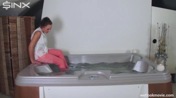 Playful Brunette's Solo Hot Tub Fun Screencap 34 on sinx.preview.netperv.com
