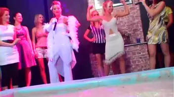 The Mudpit Of Death Screencap 11 on sinx.preview.netperv.com