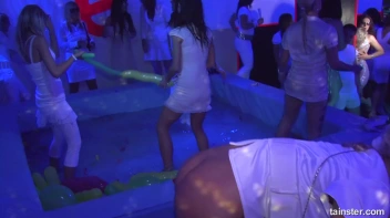 White Sensation Part 4 - Cam 3 Screencap 63 on sinx.preview.netperv.com