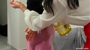 Oil Spill Changes The Whole Mood Screencap 26 on sinx.preview.netperv.com