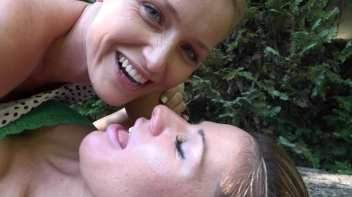 Girlfriends Lustful Outdoor Face Licking Screencap 33 on sinx.preview.netperv.com