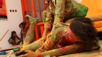 Smearing Paint All Over Each Other Screencap 101 on sinx.preview.netperv.com