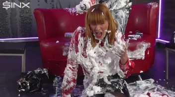 Wet And Messy Foam Covered Females Screencap 79 on sinx.preview.netperv.com