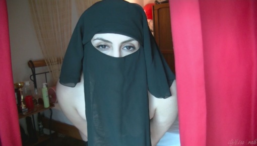 Latest deal - Lilimissarab Catches Peeping Tom Neighbor