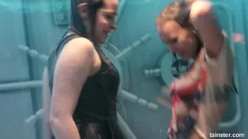 Cute chicks party underneath the club shower Screencap 9 on sinx.preview.netperv.com