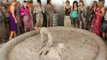 Crazy-Ass Messy Cat Fighting Vixens Screencap 37 on sinx.preview.netperv.com