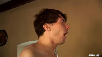 Hung Hunks on Holiday Screencap 82 on sinx.preview.netperv.com