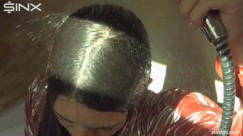 Her Shower Sex Appeal Screencap 20 on sinx.preview.netperv.com