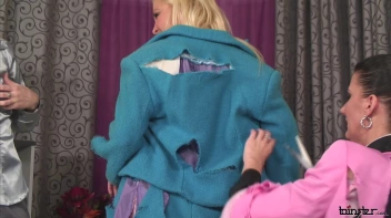 Sexy Ripping Secretaries Screencap 122 on sinx.preview.netperv.com