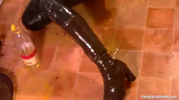 My Very Messy Kitchen Screencap 60 on sinx.preview.netperv.com