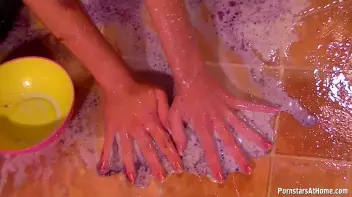 My Very Messy Kitchen Screencap 77 on sinx.preview.netperv.com