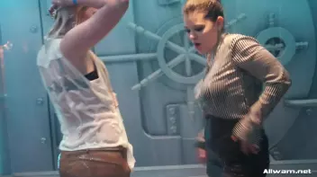 Shower Showdown! Screencap 34 on sinx.preview.netperv.com