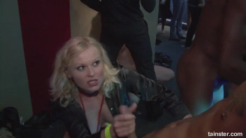 Gangsters Paradise Part 3 - Cam 2 Screencap 67 on sinx.preview.netperv.com