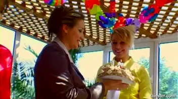 Brutal, Messy Birthday Party Screencap 3 on sinx.preview.netperv.com