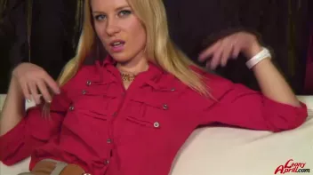 Wetlook Queen In Jeans Screencap 79 on sinx.preview.netperv.com