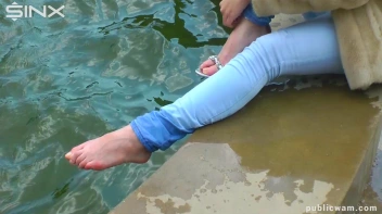 Brunette's Wet And Messy Water Frolic Screencap 8 on sinx.preview.netperv.com