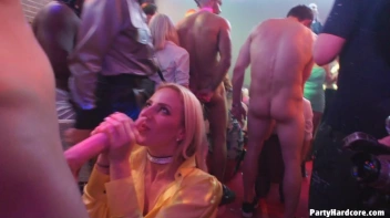 Party Hardcore Gone Crazy Vol. 38 Part 8 - Cam 3 Screencap 74 on sinx.preview.netperv.com