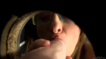 Magic Glasses Let Her See Spunk In 3D! Screencap 27 on sinx.preview.netperv.com