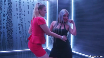 Show Us Wet You're Working With! Screencap 1 on sinx.preview.netperv.com