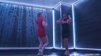 Show Us Wet You're Working With! Screencap 15 on sinx.preview.netperv.com