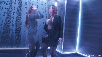 Show Us Wet You're Working With! Screencap 68 on sinx.preview.netperv.com