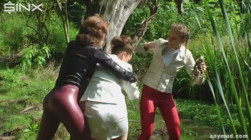 Muddy Catfight Ruins White Designer Suit - Cam 2 Screencap 11 on sinx.preview.netperv.com