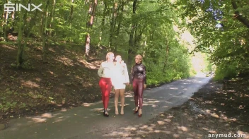 Muddy Catfight Ruins White Designer Suit - Cam 2 Screencap 4 on sinx.preview.netperv.com