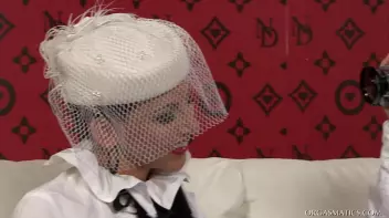 Lesbos Know Fuck Holes Screencap 1 on sinx.preview.netperv.com