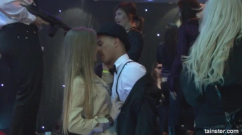 Gangsters Paradise Part 1 - Cam 3 Screencap 40 on sinx.preview.netperv.com