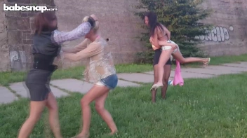 Sports Can Tear Some Friends Apart! Screencap 18 on sinx.preview.netperv.com