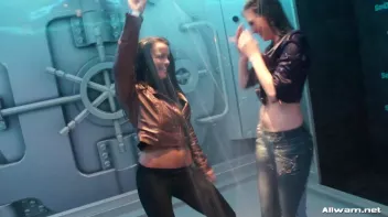 Bring The Rain And They Bring The Game Screencap 2 on sinx.preview.netperv.com