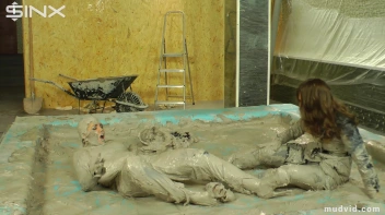 Assistant Helps Sexy Boss Out Of Muddy Pool Screencap 13 on sinx.preview.netperv.com