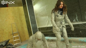 Assistant Helps Sexy Boss Out Of Muddy Pool Screencap 18 on sinx.preview.netperv.com