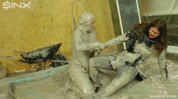 Assistant Helps Sexy Boss Out Of Muddy Pool Screencap 9 on sinx.preview.netperv.com