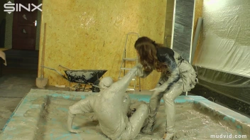 Assistant Helps Sexy Boss Out Of Muddy Pool Screencap 11 on sinx.preview.netperv.com