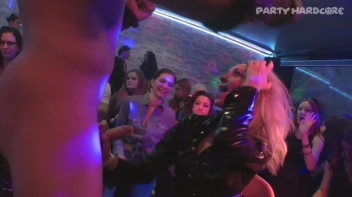 Party Hardcore Gone Crazy Vol. 25 Part 5 - Main Edit Screencap 34 on sinx.preview.netperv.com