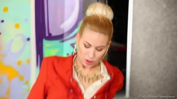 Pay Up With A Face Full Of Piss Screencap 62 on sinx.preview.netperv.com