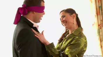 Eurobabe Piss Surprise Screencap 1 on sinx.preview.netperv.com