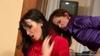 Adriana and Pepper Spice It Up Screencap 97 on sinx.preview.netperv.com