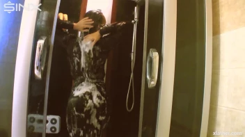 Solo Showering Seductress Screencap 38 on sinx.preview.netperv.com