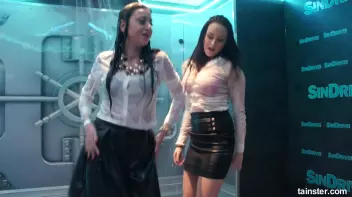 Amateur Girls just wanna have Fun Screencap 61 on sinx.preview.netperv.com