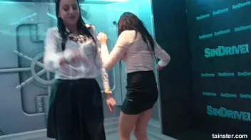 Amateur Girls just wanna have Fun Screencap 66 on sinx.preview.netperv.com