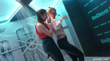 Amateur Girls just wanna have Fun Screencap 8 on sinx.preview.netperv.com