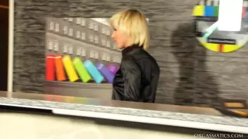 On The Job Orgasamtic Fun Screencap 3 on sinx.preview.netperv.com